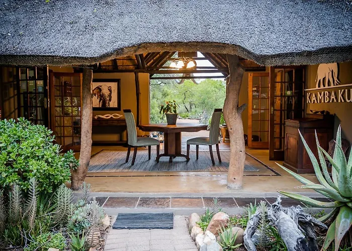 Kambaku Safari Lodge Timbavati Game Reserve