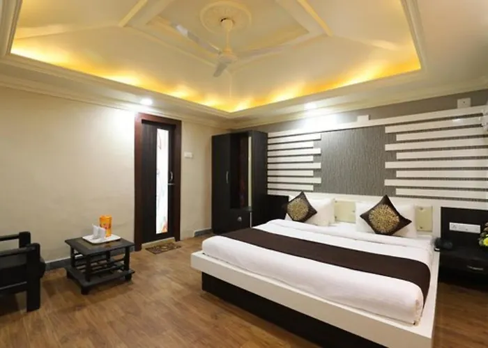 Hotel Loyal Residency Jamnagar
