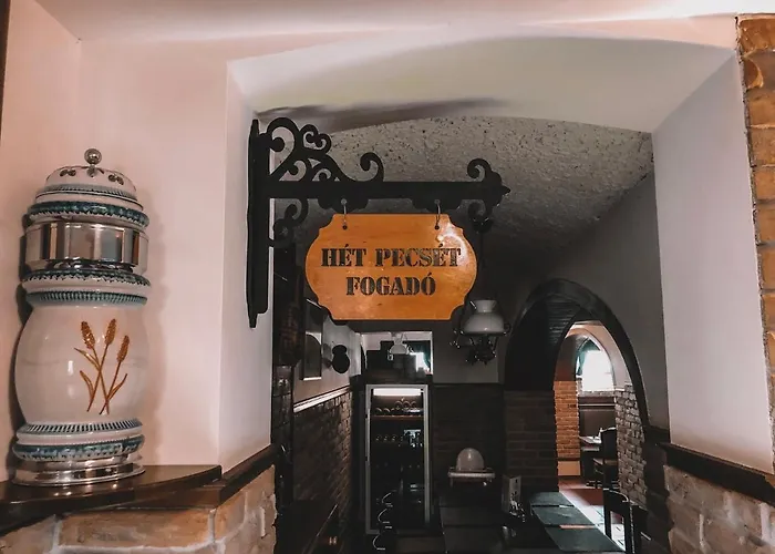 Het Pecset Fogado Etterem Bed & Breakfast Sopron