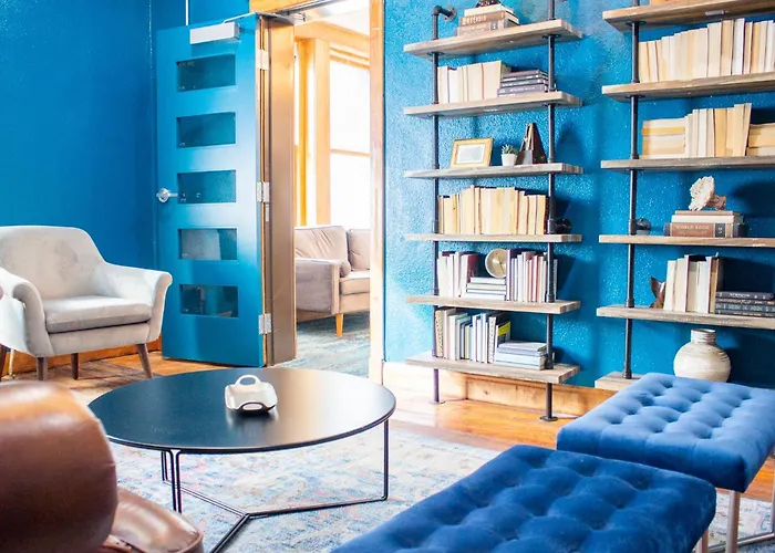 11Th Avenue Hostel Denver