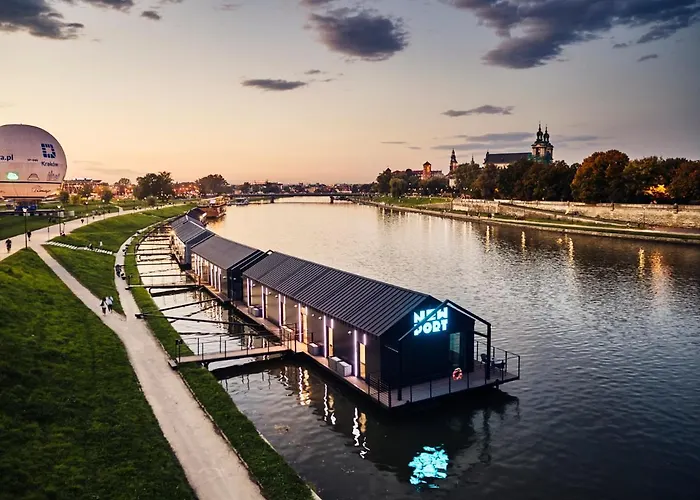 New Port Apartments On The River Krakow