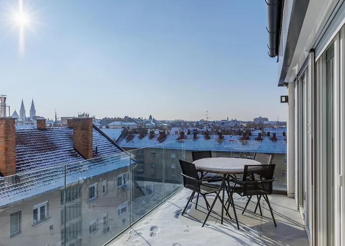 Noir Hotel - Penthouse Apartman Szeged