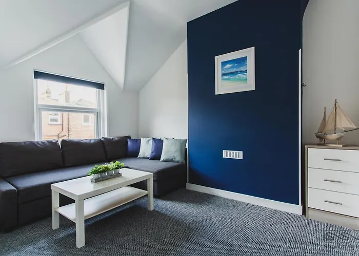 Modern 1 Bed Near Beach And Town Centre - 7 Min Walk Bournemouth