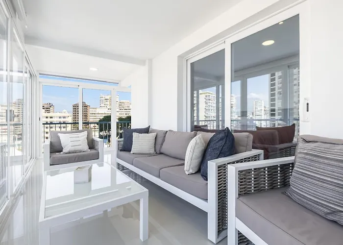 Halcon Deluxe 5-A Apartment Benidorm
