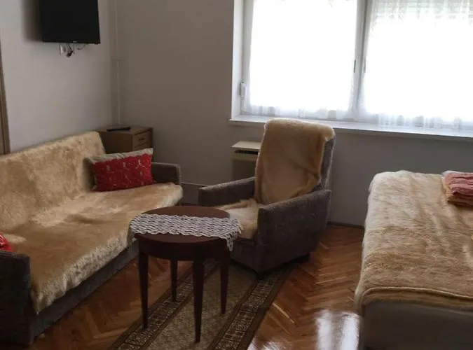 Dombi Porta Hotel Erdobenye