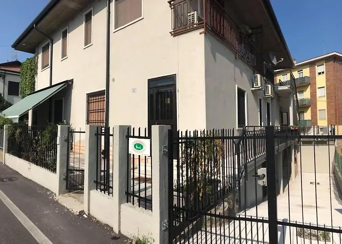 Appartamento Affitti Brevi Verona Colors/G.B. Rossi Friendly