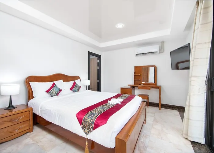 Nai Harn Beach Condominium