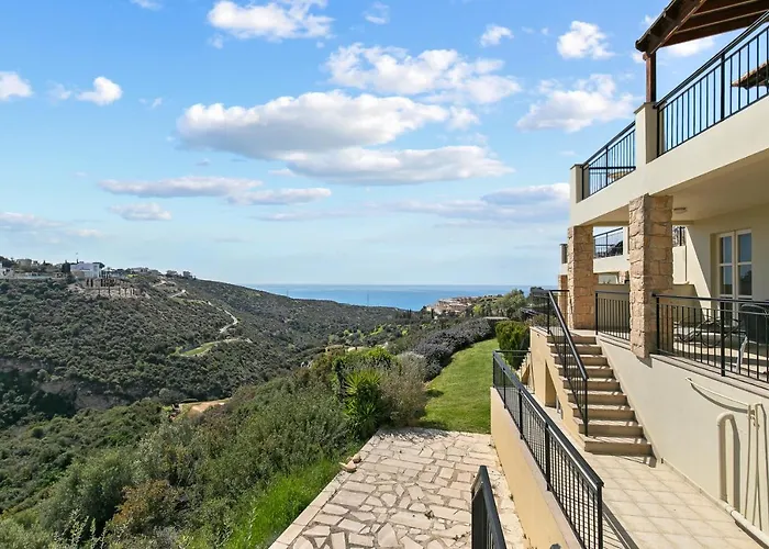 2 Bedroom Apartment Avdimou With Stunning Sea Views, Aphrodite Hills Resort Kouklia