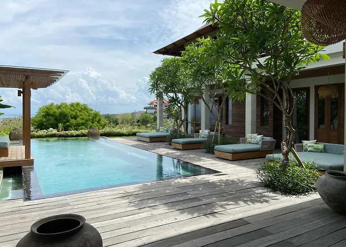 Villa Biarritz Uluwatu 