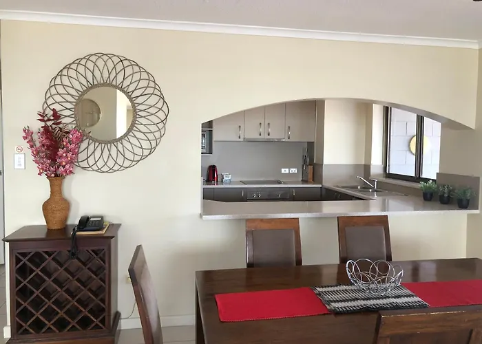 Coral Towers Holiday Suites Cairns