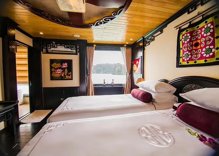 Dragon Legend Cruise Hotel Ha Long