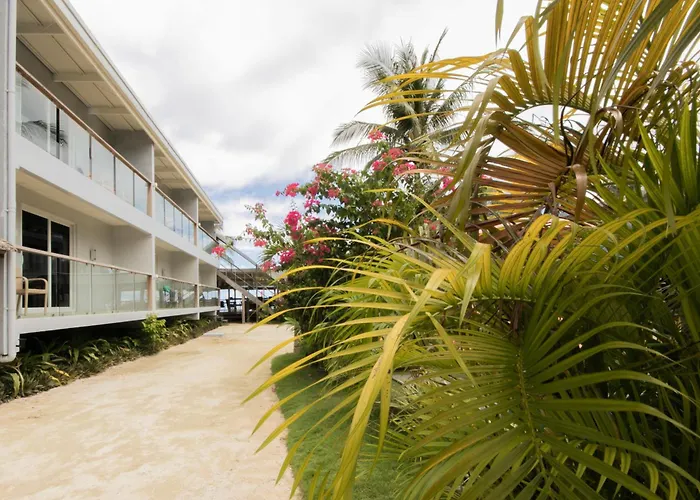 Reef Beach Resort General Luna 