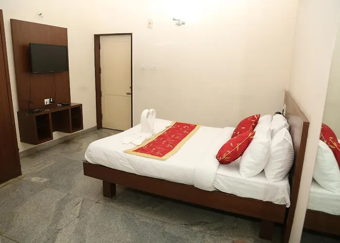 Soundarya Hotel Bangalore