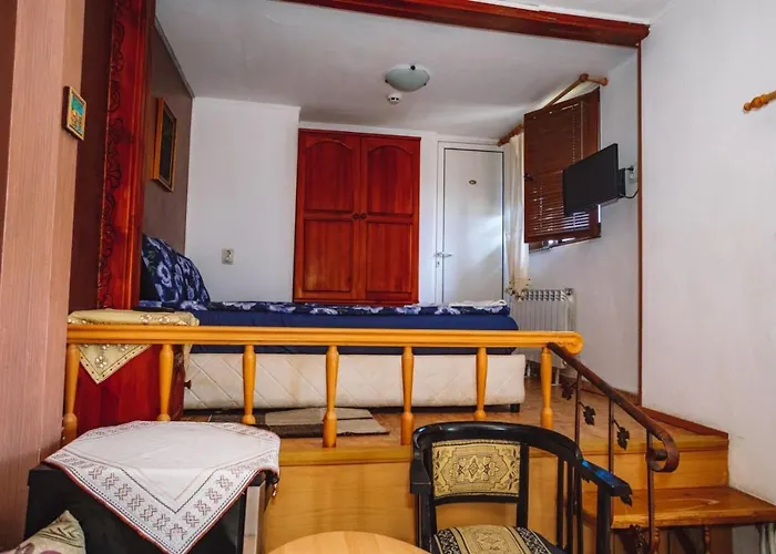 Arbat Guest Rooms Arbanasi
