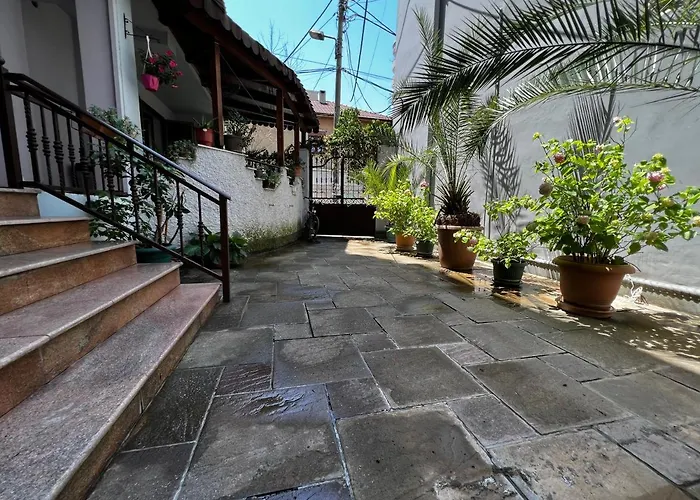 Grand Veranda Apartment Tirana