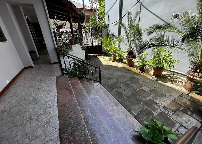 Grand Veranda Apartment Tirana