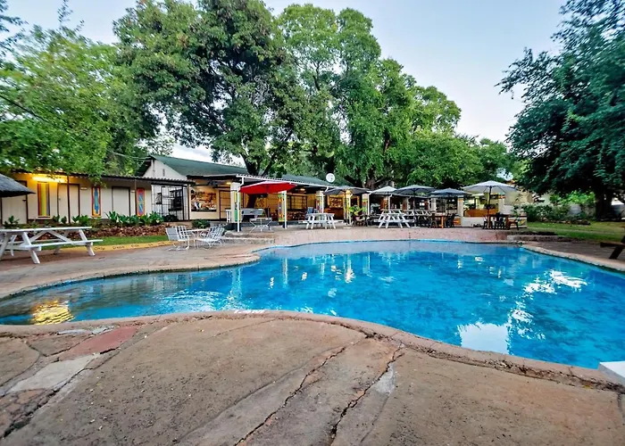 Shoestrings Backpackers Lodge Vic Falls Victoria Falls