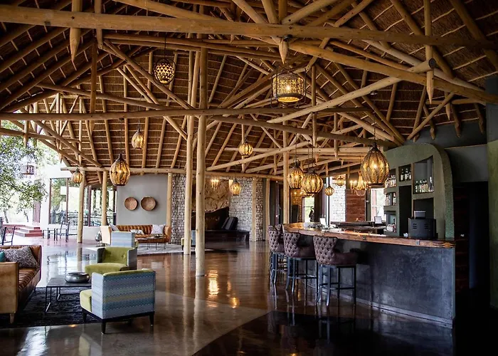 Etosha Oberland Lodge Okaukuejo