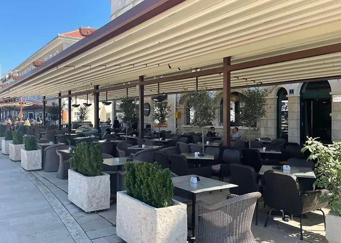 Hotel Astoria Tivat