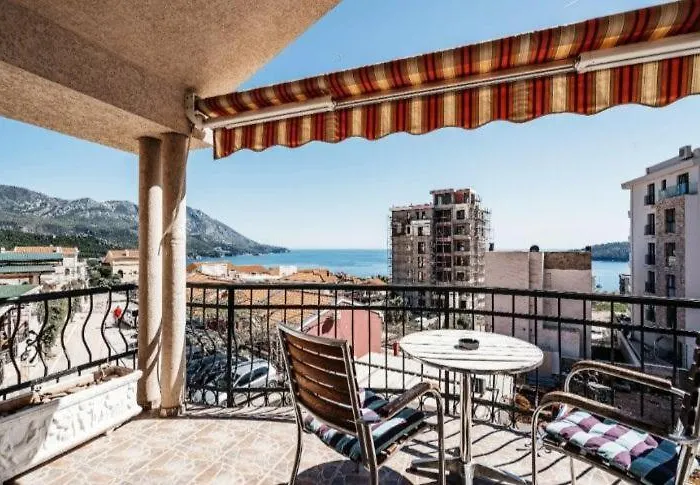 D & S Family Apartments Budva