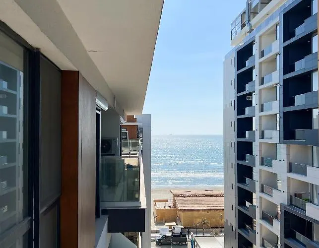 Black Sea Booking - Bear'S Apartment Navodari