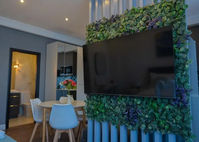 Lotus Studios - Mamaia Apartaments