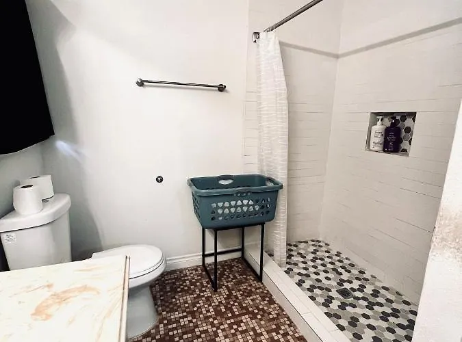 Cozy Private Bed & Bath Near Medical Center, Galleria And Dt Houston