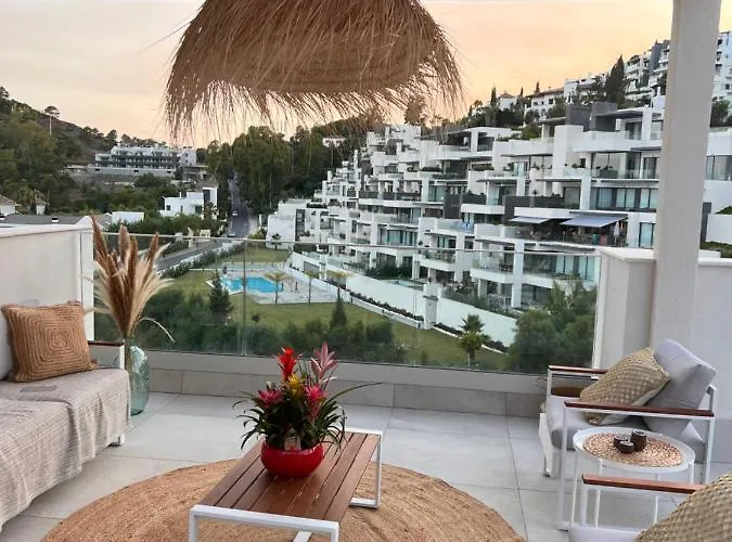 Tropical Penthouse With Big Roof Terrace Apartment Malaga