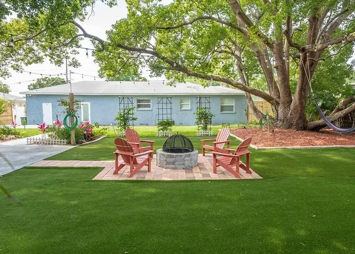 Beautiful House, Walking Distance To Stadium Tampa