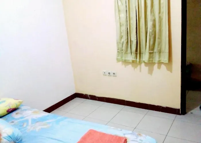 Express O 91381 Penginapan Pasar Baru Selatan Jakarta