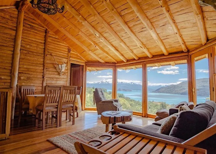 Mallin Colorado Ecolodge Aldana