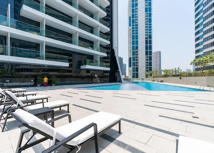 Ultimate Stay / 4 Beds / Burj Khalifa View / Ultra Modern / Business Bay Dubai