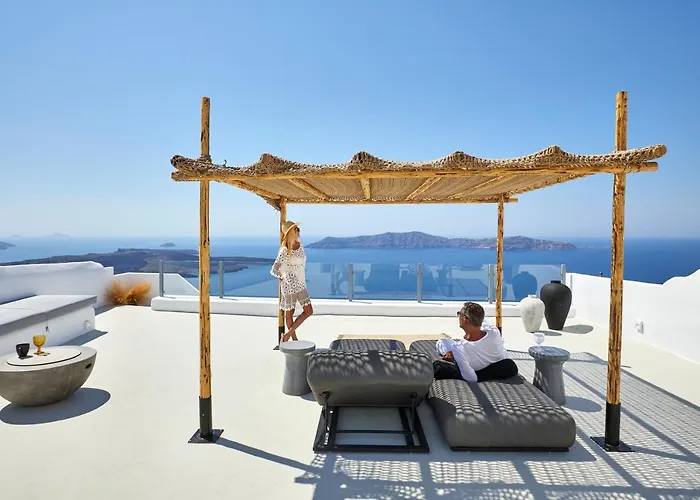 U & Me Suites Fira 