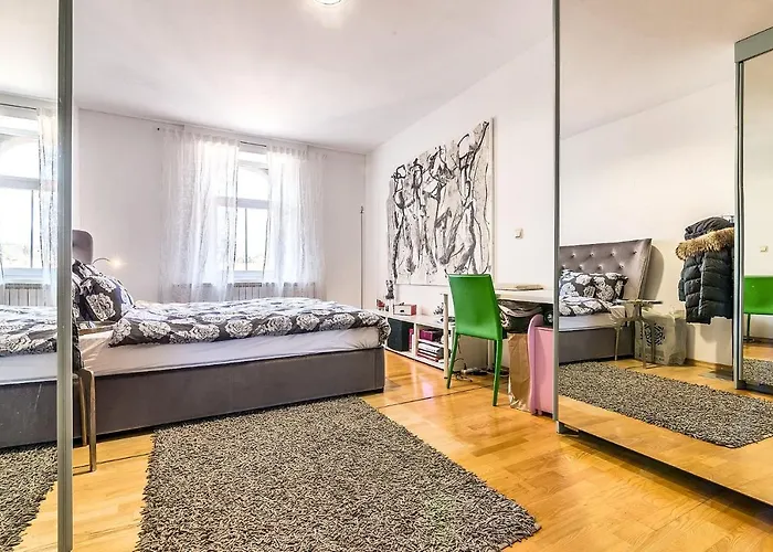 Modern City-Centre Penthouse With Spectacular Views / 135Sqm Zagreb