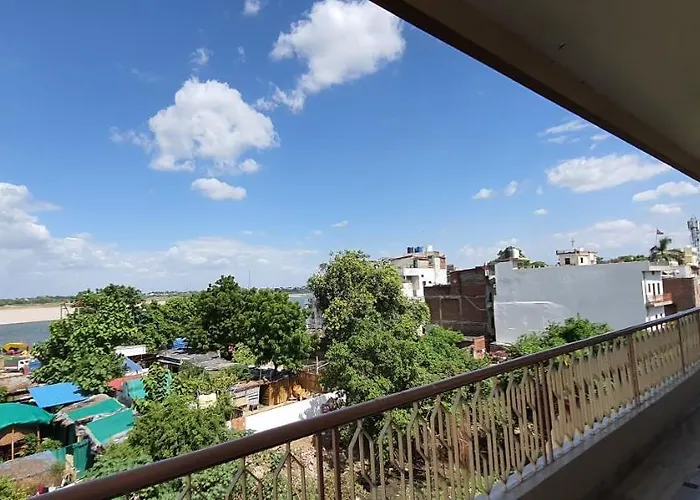 Hotel Temple On Ganges Varanasi