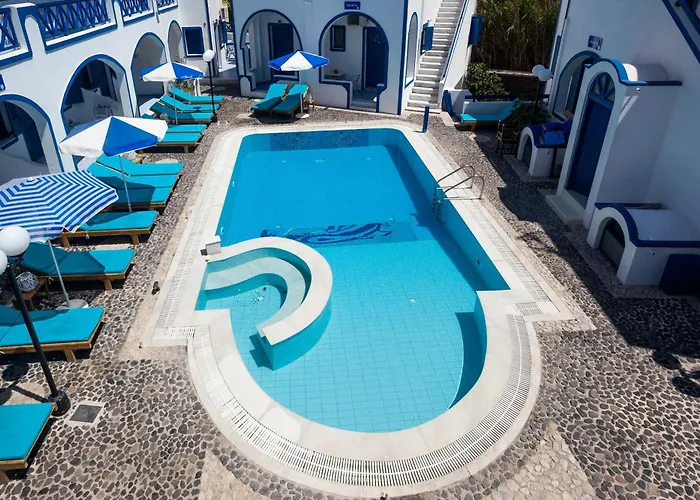 Roula Villa Studios & Apartments Perissa 