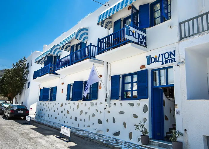 Dilion Hotel Parikia 