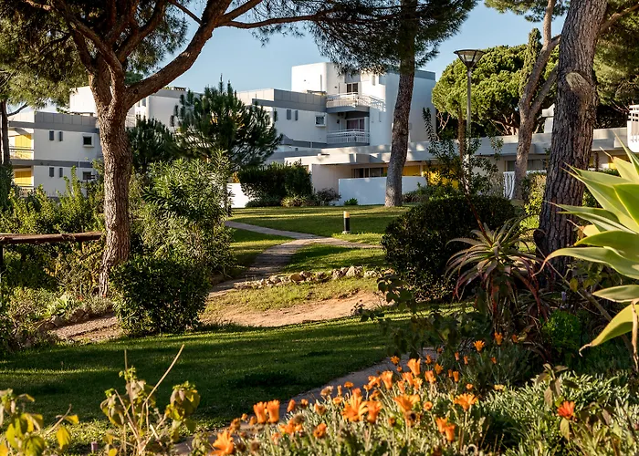 Apartamentos Turisticos Pinhal Da Marina Vilamoura