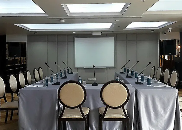 Vince Hotel Pratunam Bangkok