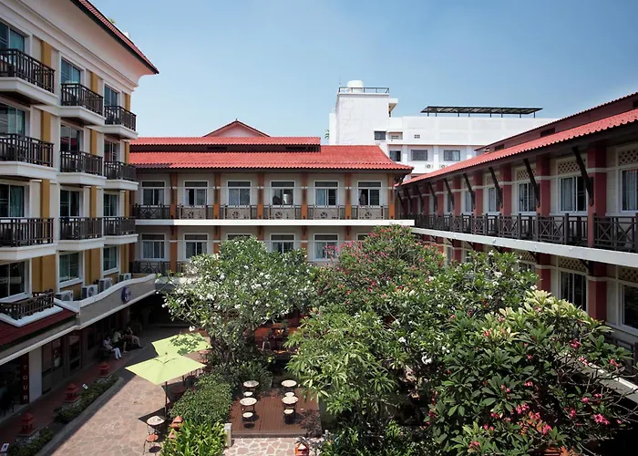 Rambuttri Village Plaza Bangkok