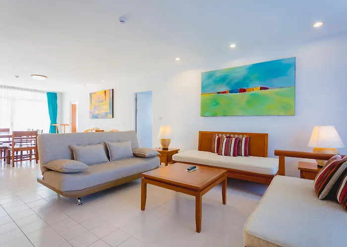 Waterfront Suites Phuket By Centara Karon