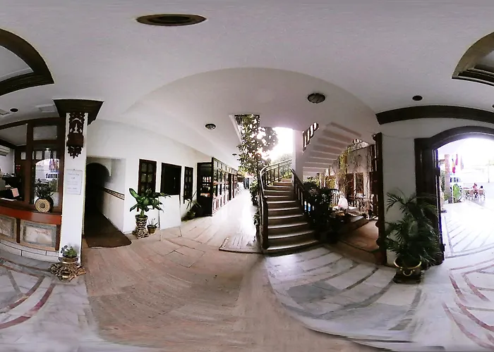 Hotel Karyatit Kaleici Antalya