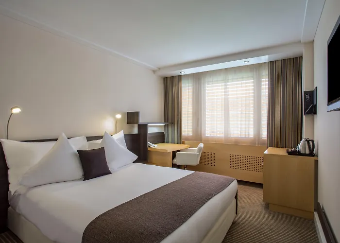 Crowne Plaza Zuerich By Ihg Hotel