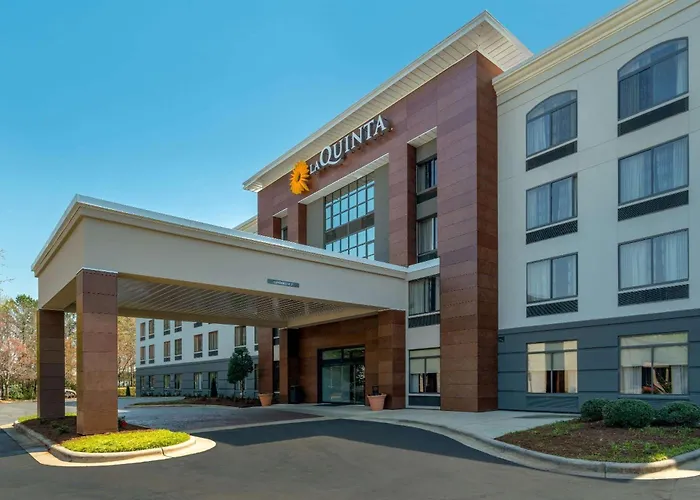 La Quinta By Wyndham Raleigh Downtown North Hotel