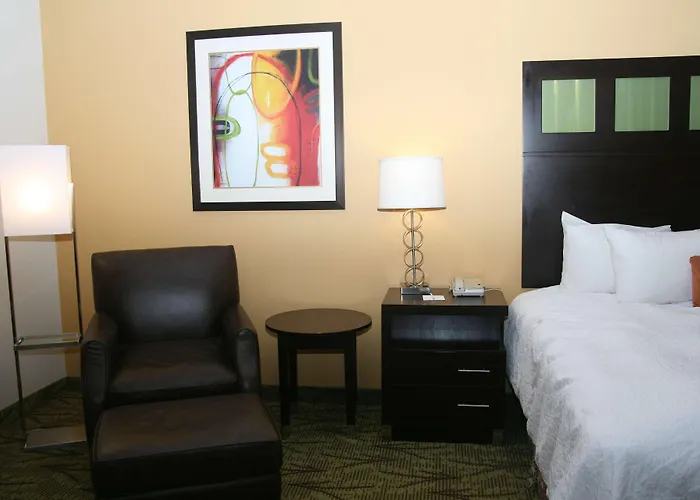 Hampton Inn & Suites Tulsa-Woodland Hills Union