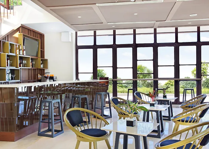 Grand Livio Kuta Hotel Legian 
