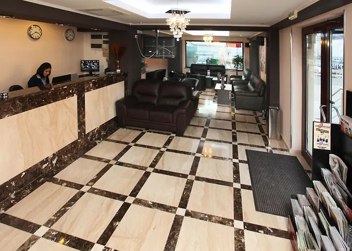 West Plaza Hotel Bucharest
