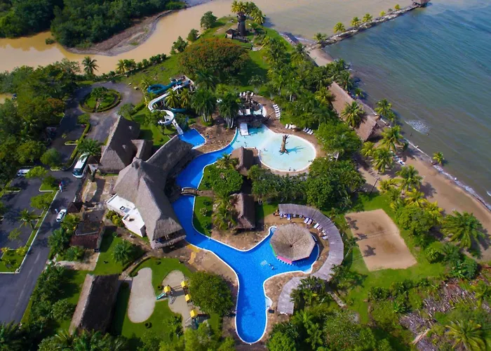 Amatique Bay Hotel Puerto Barrios