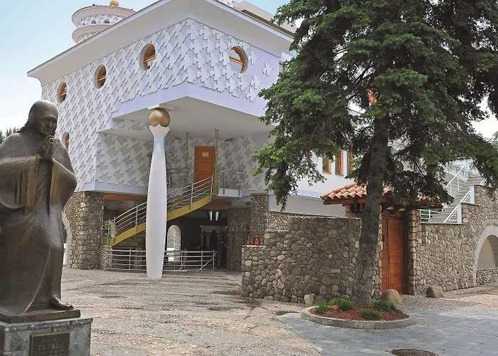 Hotel Turist - City Center Skopje