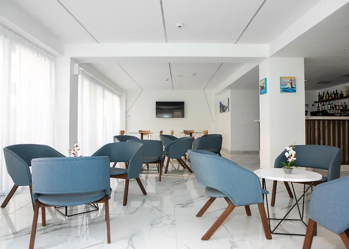 Best Western Plus Larco Hotel Larnaca